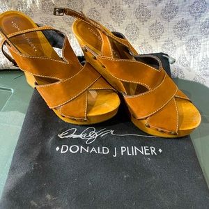Donald J Pliner heels